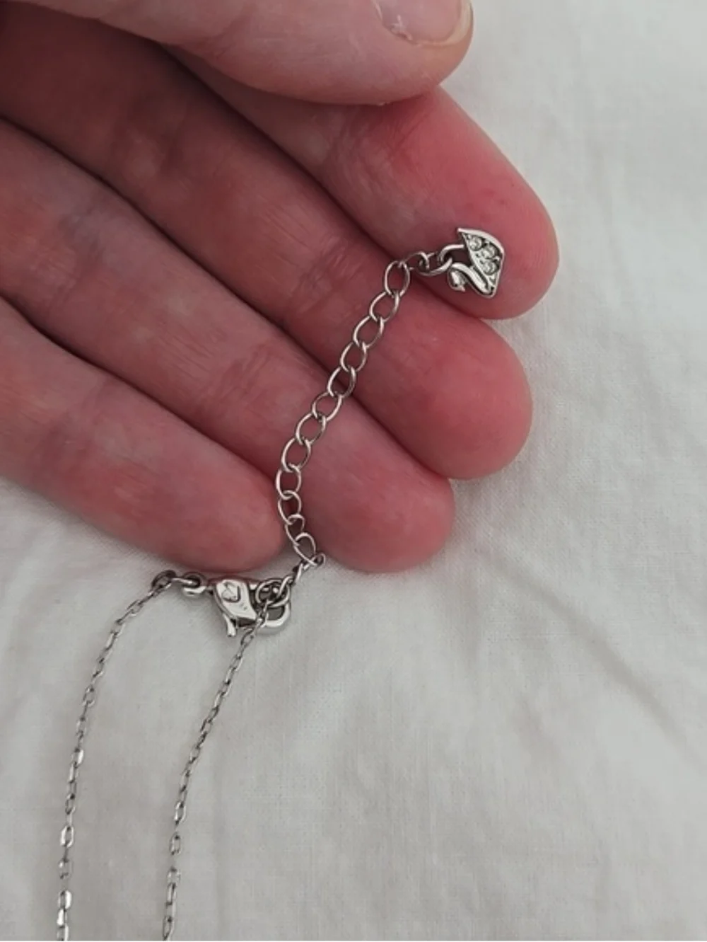 Swarovski Elegant Silver Necklace - Picture 4 of 4